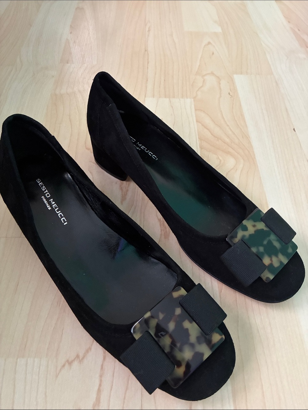 Sesto Meucci Black Suede Bow Block Heel Pumps with Tortoiseshell Accent